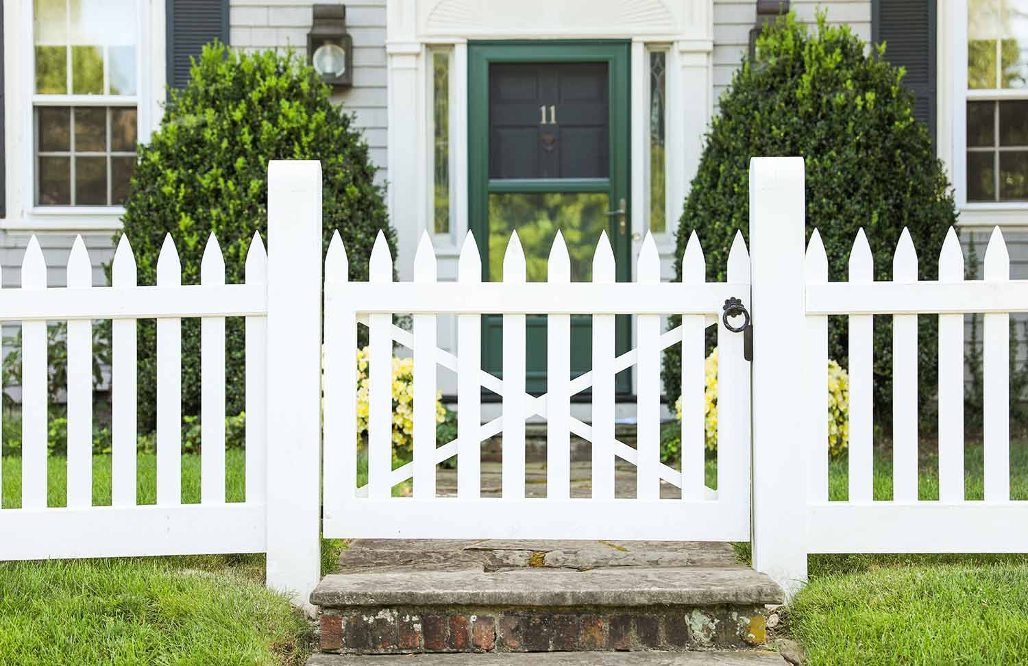 White fence job in Denver, Colorado